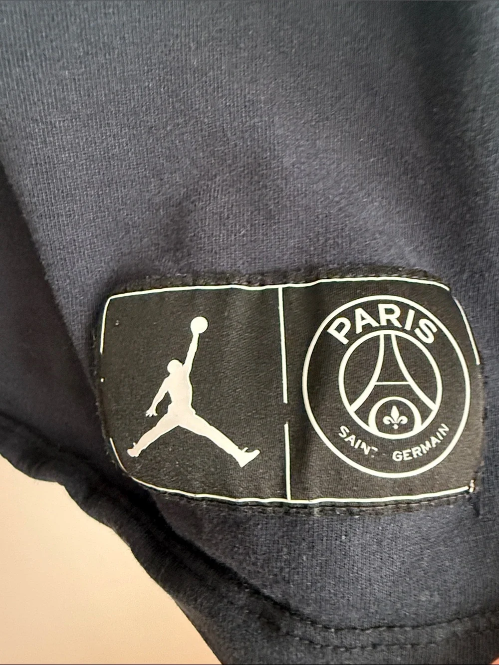 2008 Nike Air Jordan Paris Saint Germain T Shirt men’s size medium